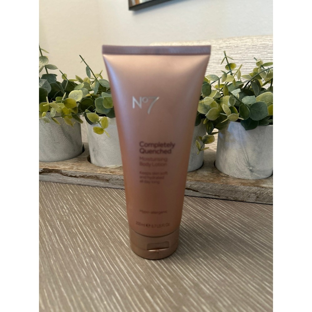 No7 Completely Quenched‎ Moisturising Body Lotion